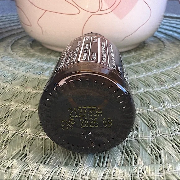 Clove Essential Oil — doTERRA, 15ml - Picture 11 of 16